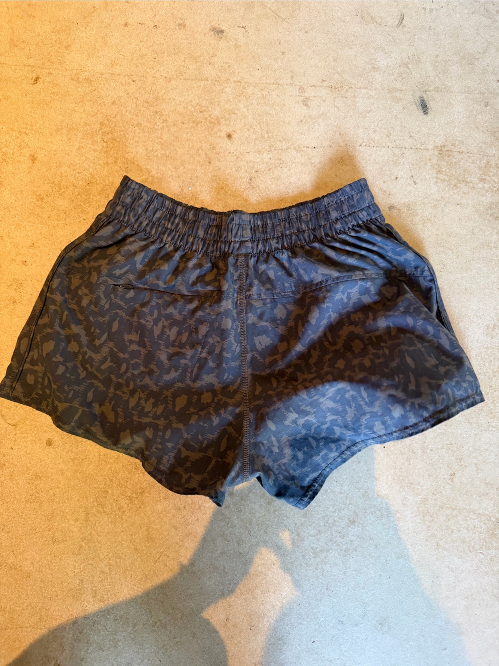 Vuori Running Shorts - Picture 6 of 6